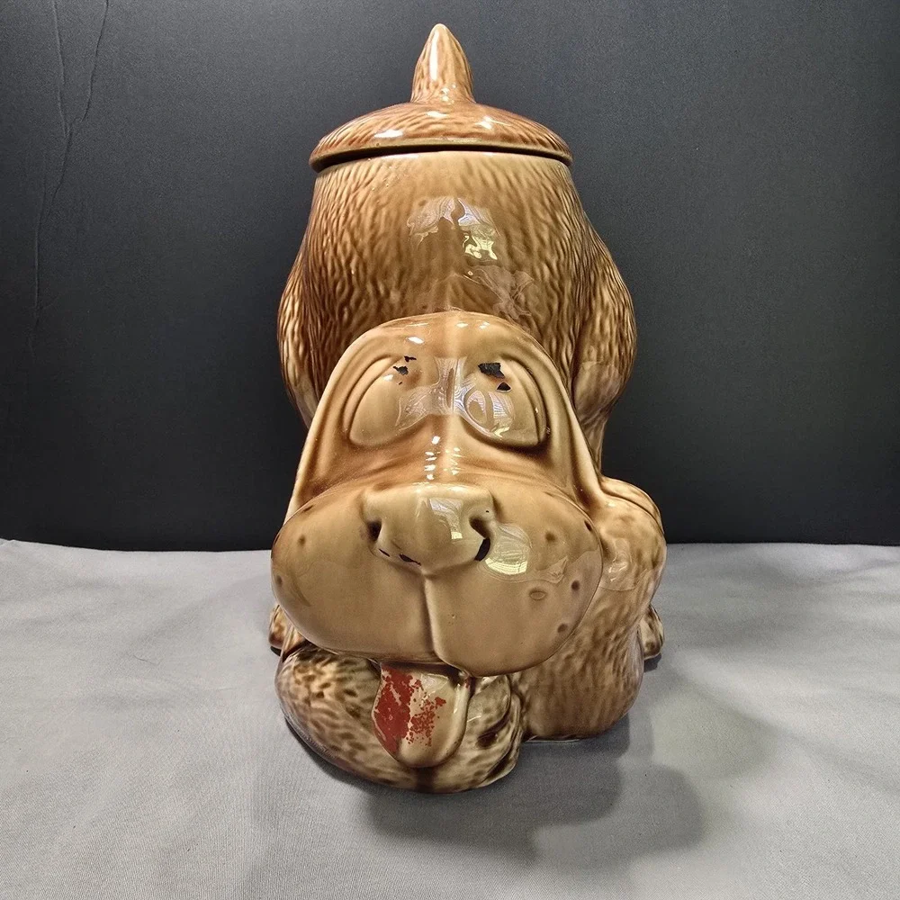 Vintage 1970s McCoy USA 0272 Hound Dog PUPPY CookieJar/Dog Treats Jar